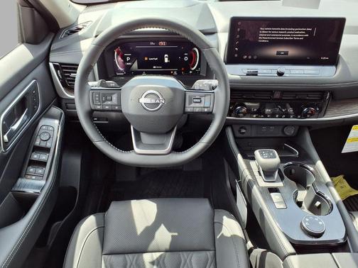 Champagne Silver Metallic 2026 Nissan Rogue Platinum