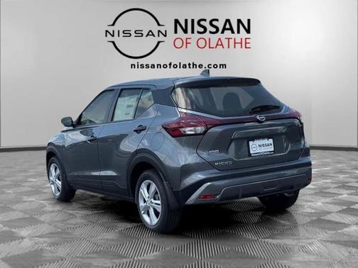 2025 Nissan Kicks Play S