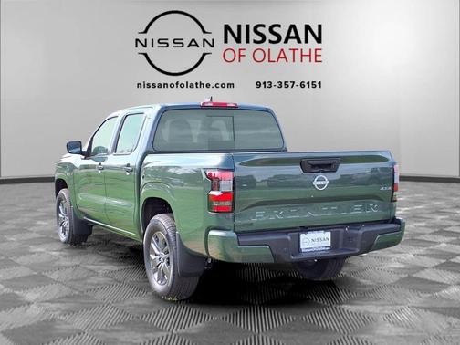 Tactical Green Metallic 2026 Nissan Frontier SV