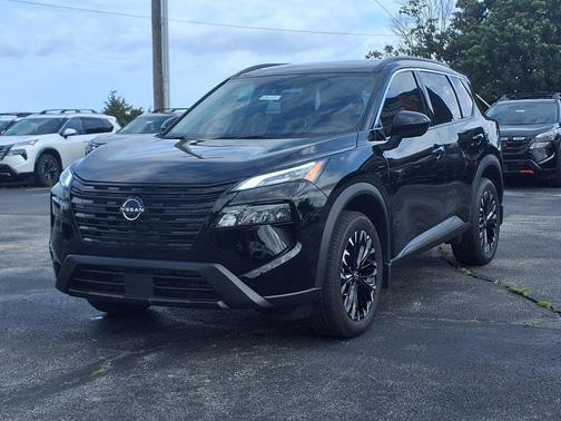 Super Black 2026 Nissan Rogue Dark Armor