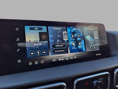 Energetic Ember/Super Blk 2027 Nissan Sentra SR