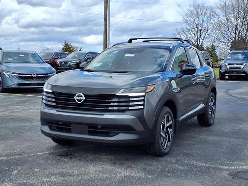 Gun Metallic 2026 Nissan Kicks SV