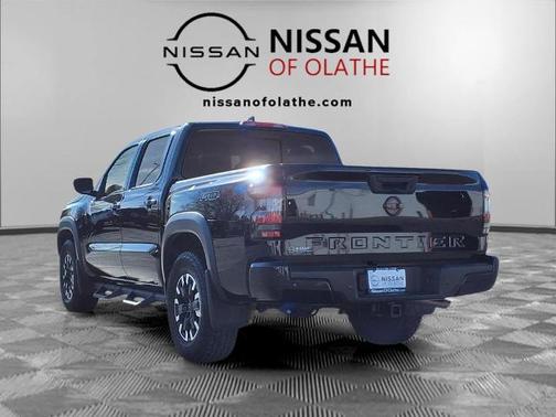 2024 Nissan Frontier PRO-4X