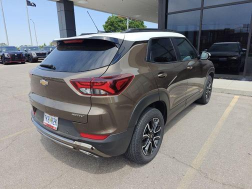 Zeus Bronze Metallic 2022 Chevrolet Trailblazer ACTIV