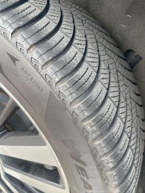 Boulder Gray Pearl 2023 Nissan Pathfinder Platinum 4WD