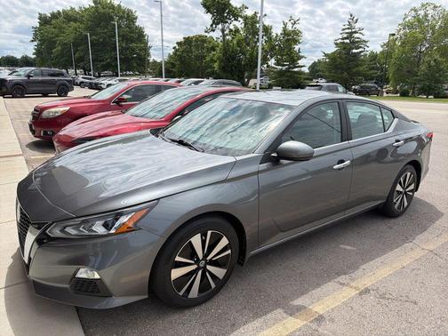 Gun Metallic 2021 Nissan Altima 2.5 SV