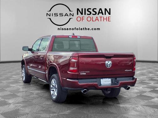 Delmonico Red Pearlcoat 2023 RAM 1500 Limited