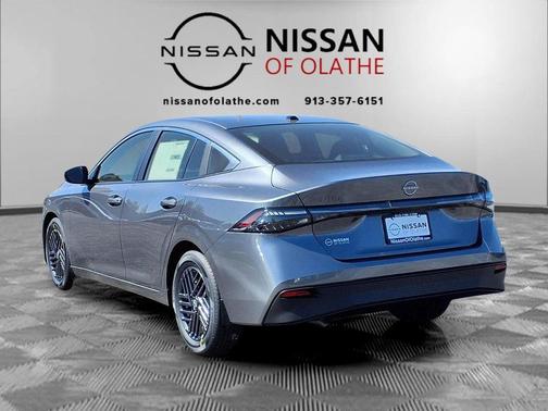 Gun Metallic 2026 Nissan Sentra SV