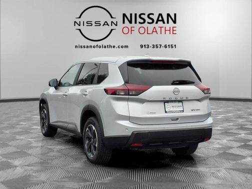 Brilliant Silver Metallic 2024 Nissan Rogue SV