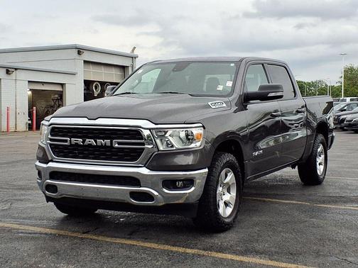 Granite Crystal Metallic Clearcoat 2022 RAM 1500 Big Horn/Lone Star