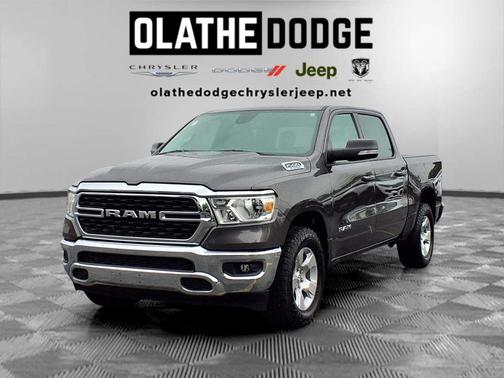 Granite Crystal Metallic Clearcoat 2022 RAM 1500 Big Horn/Lone Star