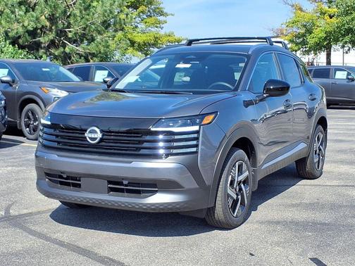 Gun Metallic 2026 Nissan Kicks SV