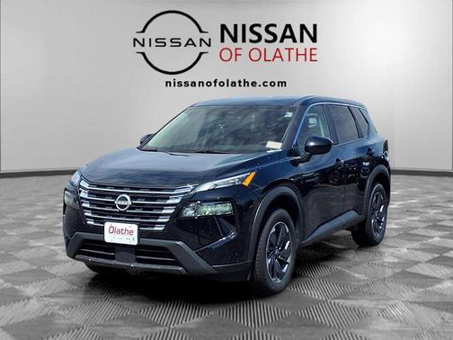 Super Black 2025 Nissan Rogue SV