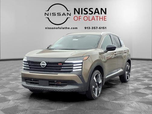 Canyon Bronze Metallic 2026 Nissan Kicks SR