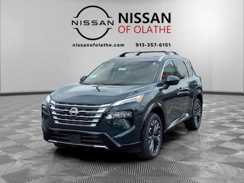 Obsidian Green 2026 Nissan Rogue Platinum