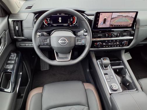 Baltic Teal 2026 Nissan Pathfinder Platinum