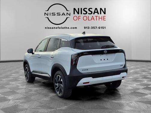 Fresh Powder 2026 Nissan Kicks SV