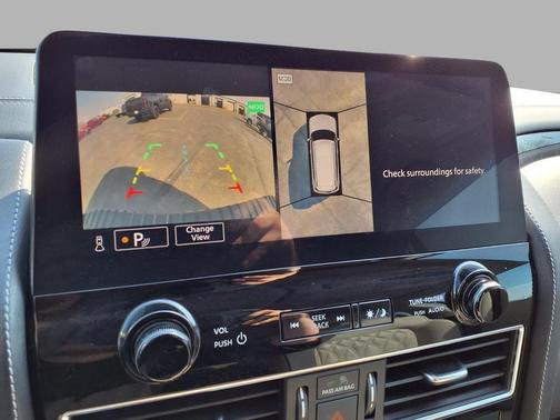 Super Black 2022 Nissan Armada Platinum 4WD