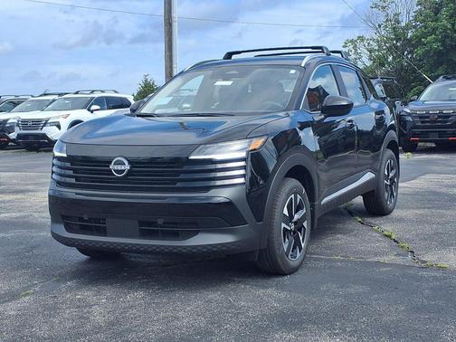 Super Black 2026 Nissan Kicks SV