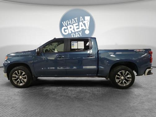 Lakeshore Blue Metallic 2024 Chevrolet Silverado 1500 LT (2FL)