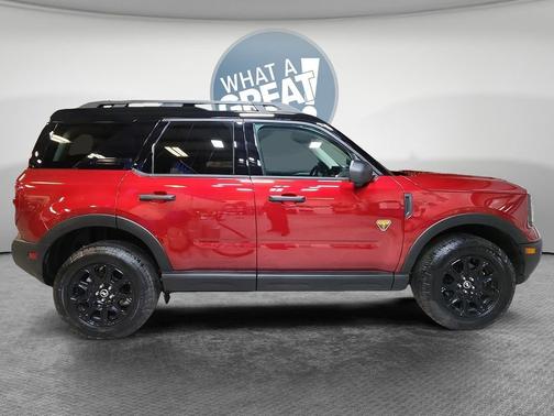 Ruby Red Metallic Tinted Clearcoat 2025 Ford Bronco Sport Badlands