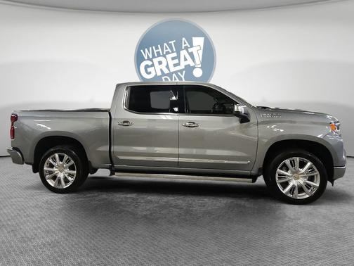 Sterling Gray Metallic 2025 Chevrolet Silverado 1500 High Country