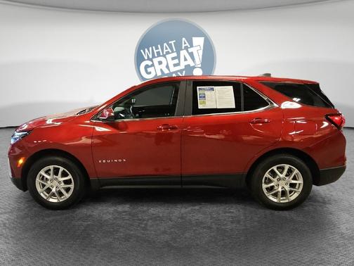 Radiant Red Tintcoat 2024 Chevrolet Equinox LT