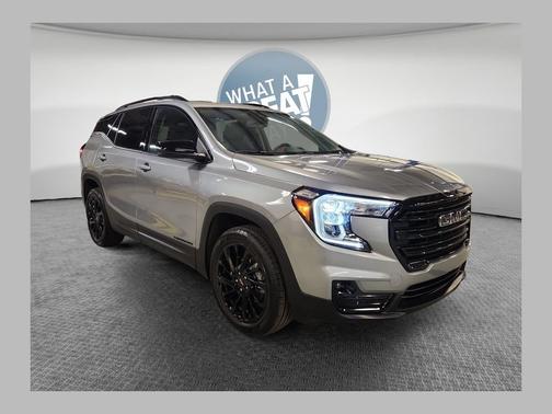 Sterling Metallic 2024 GMC Terrain SLT