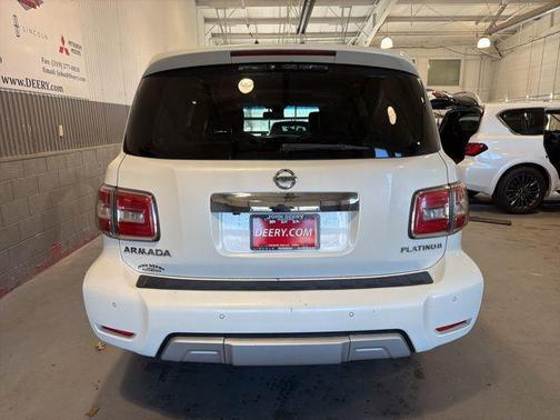2017 Nissan Armada Platinum