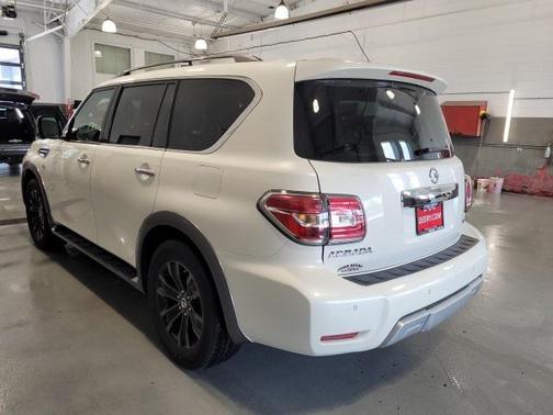 2017 Nissan Armada Platinum