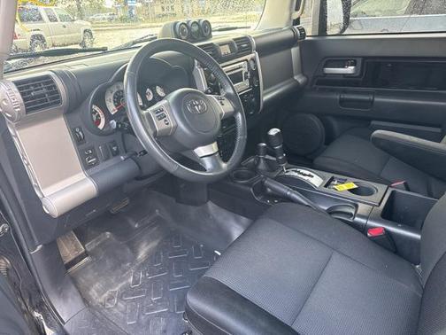 2014 Toyota FJ Cruiser Base