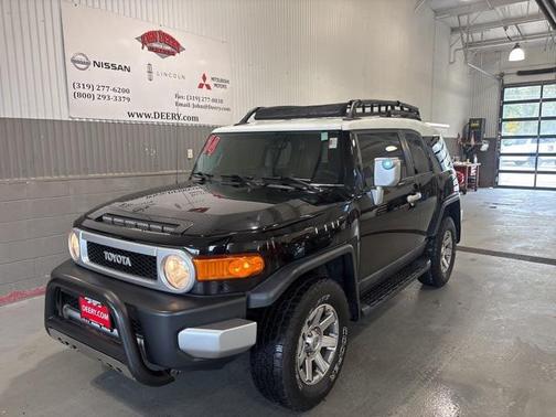 2014 Toyota FJ Cruiser Base