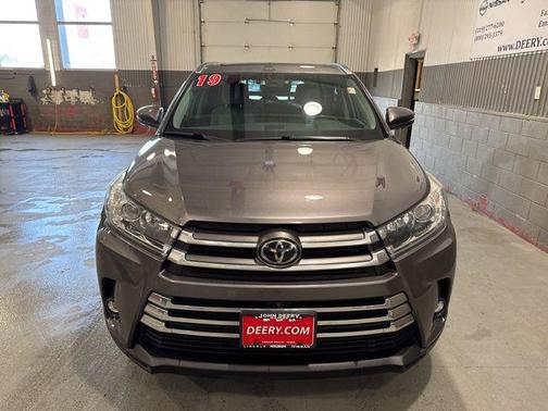 Predawn Gray Mica 2019 Toyota Highlander Limited Platinum