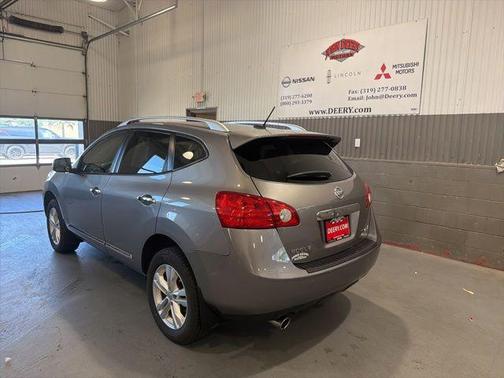 Platinum Graphite Metallic 2013 Nissan Rogue SV