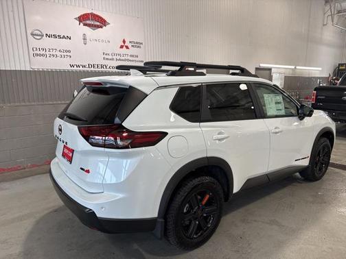 2025 Nissan Rogue Rock Creek