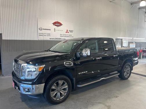 2017 Nissan Titan SL