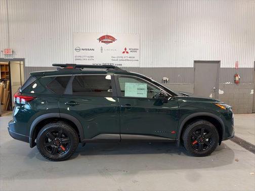 Obsidian Green 2026 Nissan Rogue Rock Creek