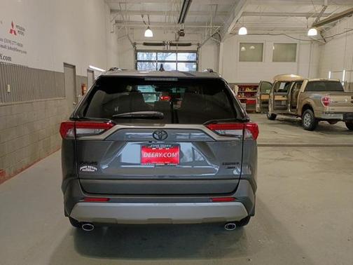 2025 Toyota RAV4 Limited