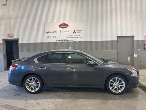 2010 Nissan Maxima S