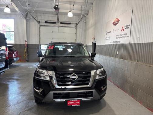 2022 Nissan Armada SV