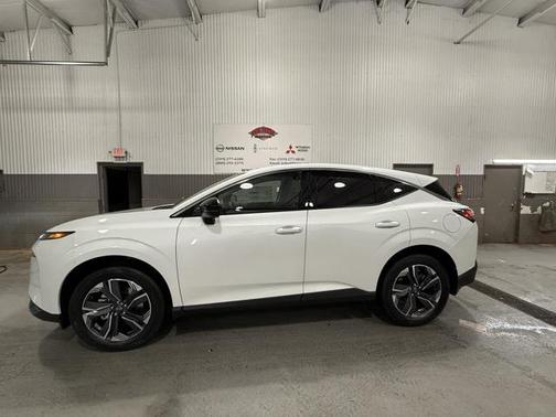2025 Nissan Murano SL