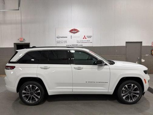 2023 Jeep Grand Cherokee 4xe Overland