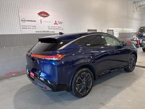 2025 Nissan Murano Platinum