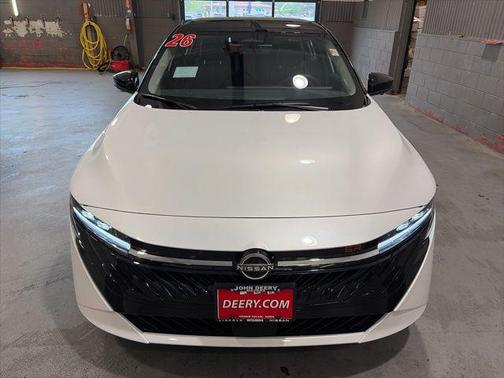 Aspen White/Super Black 2026 Nissan Sentra SR