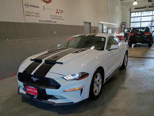 2020 Ford Mustang EcoBoost