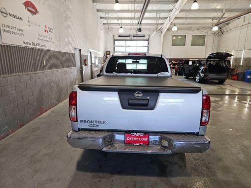 2015 Nissan Frontier S