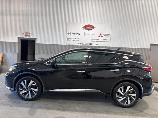 2022 Nissan Murano SL