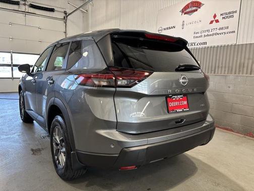 2025 Nissan Rogue S