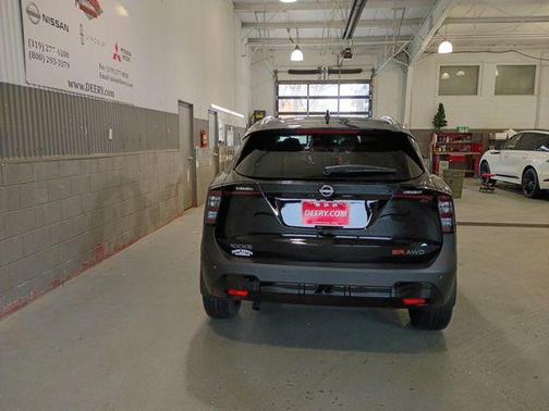 Super Black 2026 Nissan Kicks SR
