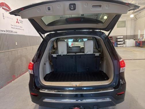 2016 Nissan Pathfinder Platinum